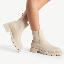 RAID Turner Chunky Ankle Boot In Ecru 15 RAID Turner Chunky Ankle Boot In Ecru -Chic Shoes Shop turner ecru 4